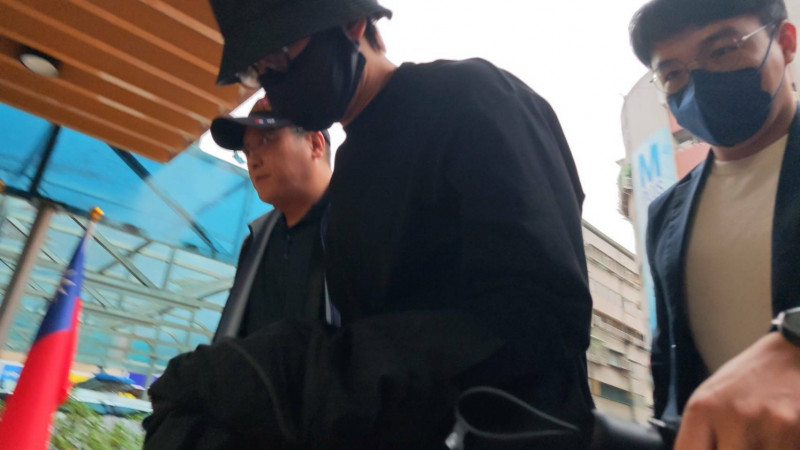 檢警上月執行第三波閃兵藝人掃蕩，將男星陳柏霖拘提到案。（資料照，記者陸運鋒攝）