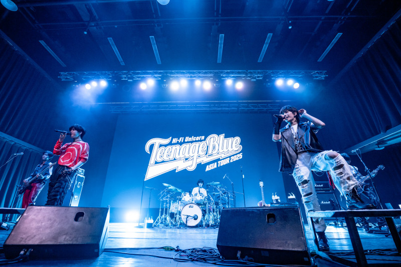 Hi-Fi Un!corn演唱獵魔女團主題曲《GOLDEN》大飆高音。（SHOWOFFICE提供）