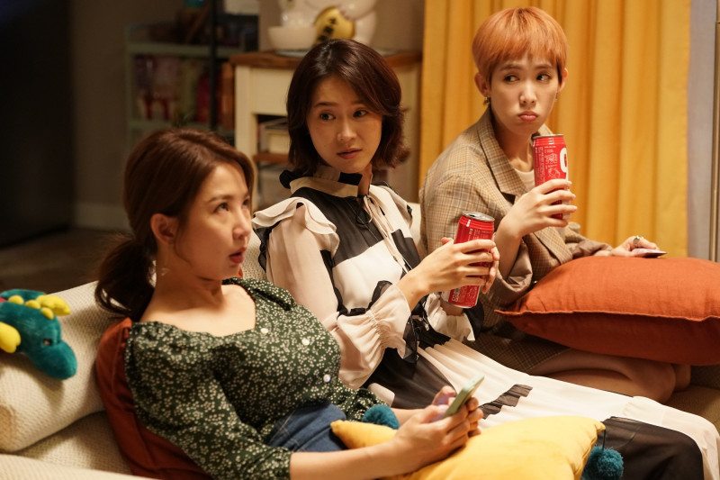 郭書瑤（左起）﹑鍾瑶﹑孫可芳在《何百芮的地獄戀曲》閨密們這次也將各自帶來精彩的故事發展。（彼此影業提供）