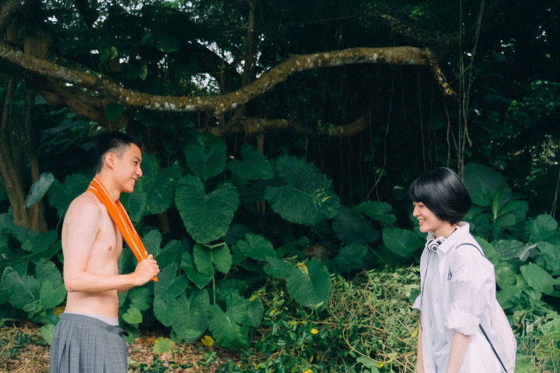 《POCKET》由吳翰林（左）、宸頤詮釋一段青春戀情。（柒月柒日電影有限公司提供）