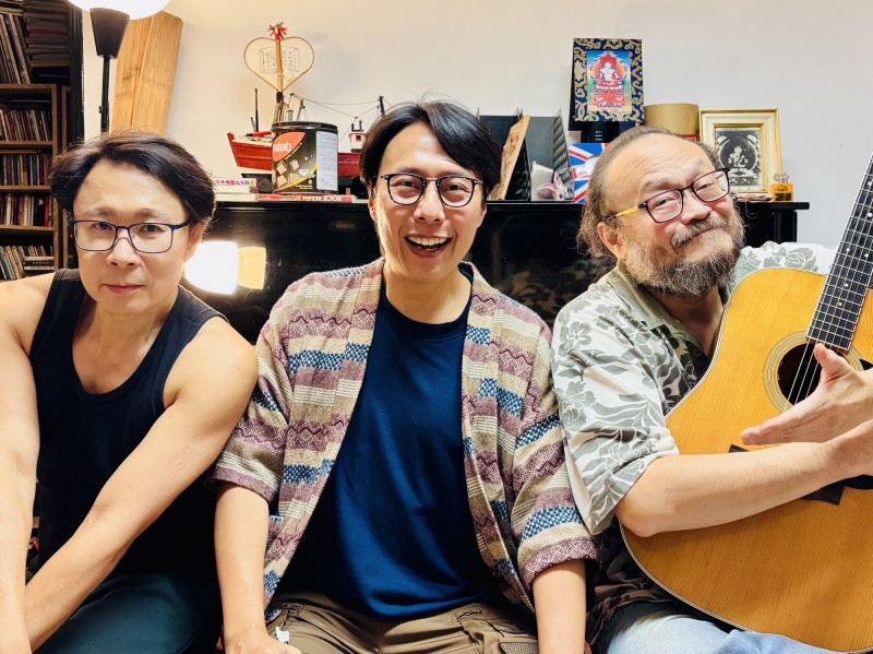 傳奇樂手劉志遠、金鐘主持張啟樂、歌王謝宇威，為在台灣的港澳人士出一份力。（好友港節提供）