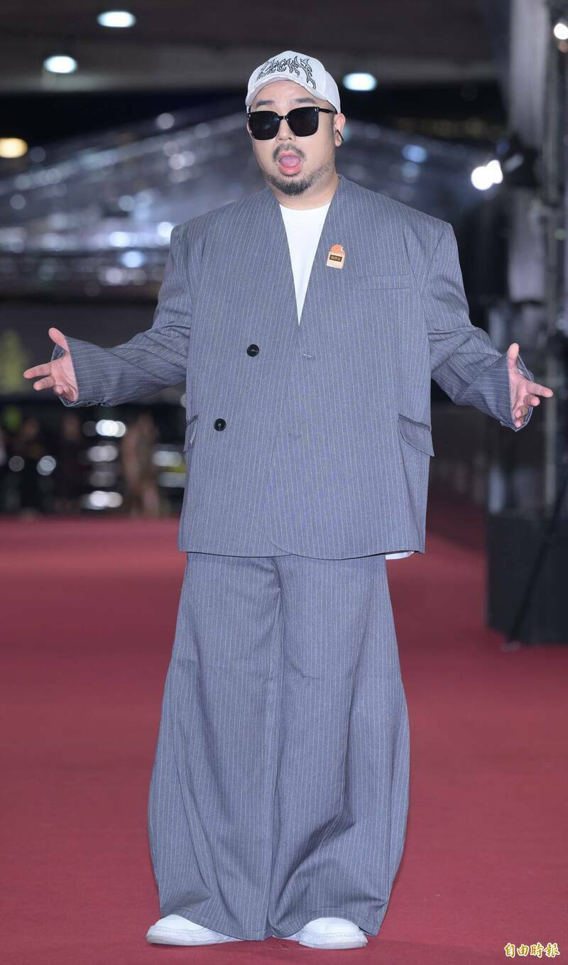 演藝圈涉閃兵男星再+1！阿達自首30萬元交保