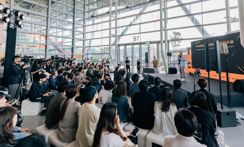 中華電信今於TCCF舉辦影視發布會，邀請國內外主創團隊共襄盛舉，由個人家庭分公司總經理胡學海代表致詞。（中華電信 HamiVideo提供）