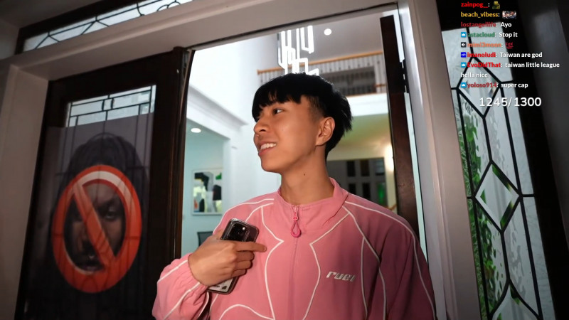 Ray稱台灣棒球很強，如果贏多明尼加，就要Agent吸他X。（翻攝自Twitch）