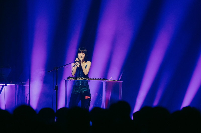 白安唱到一半！台上調查發現「這類人」全來了：應該蠻喜歡我的吧