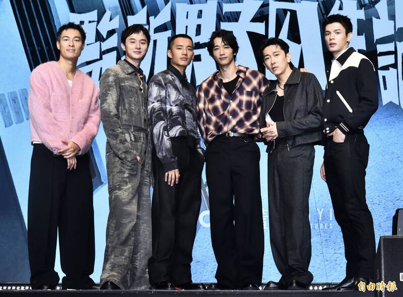 《監所男子囚生記》首映；監製楊祐寧（左起）、張軒睿、陳澤耀、劉以豪、施名帥、邱以太。（記者陳奕全攝）
