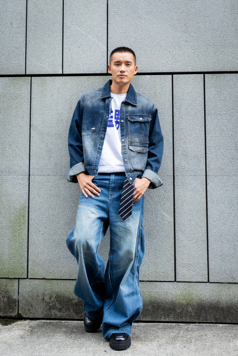 陳澤耀在《監所男子囚生記》飾演飾演菜鳥管理員「阿耀」。（愛奇藝國際版、壹壹影業提供）