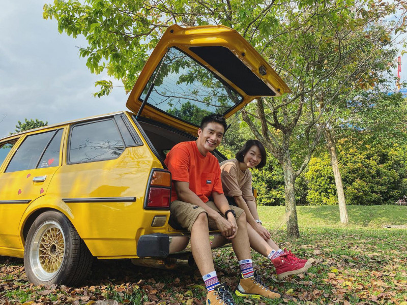 陳澤耀（左）和太太雲鎂鑫都喜愛戶外活動。（陳澤耀提供）