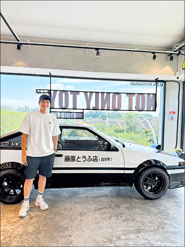 陳澤耀名下有2輛AE86。（陳澤耀提供）