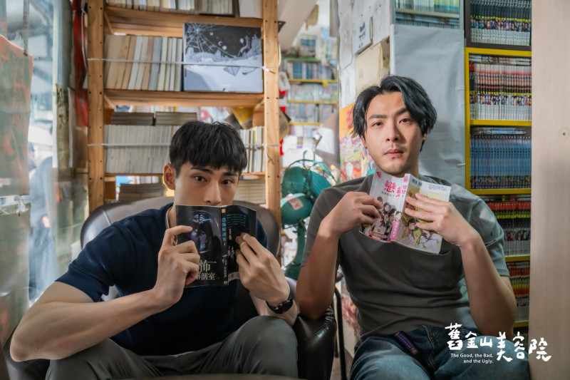 章廣辰（左）、連晨翔在《舊金山美容院》用盡心思凝聚員工的向心力。（TVBS提供）