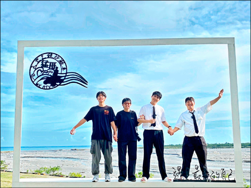 《電車吃漢》尋找冷門地區新秘境，成難忘的回憶。（Dcard Video提供）