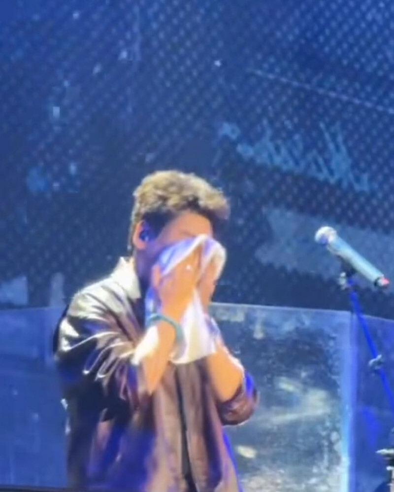 傳票價3.8折賣最後還免費 朱孝天個唱現場哭了