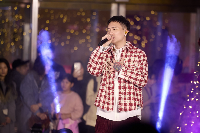 蕭秉治透露將有新歌跟大家見面。（相信音樂提供）