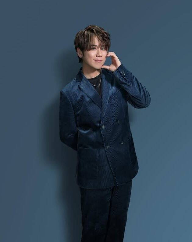 姜濤透過自設服飾品牌TOEZRO資料庫得知有粉絲住在宏福苑，暖心打氣。（翻攝自IG）