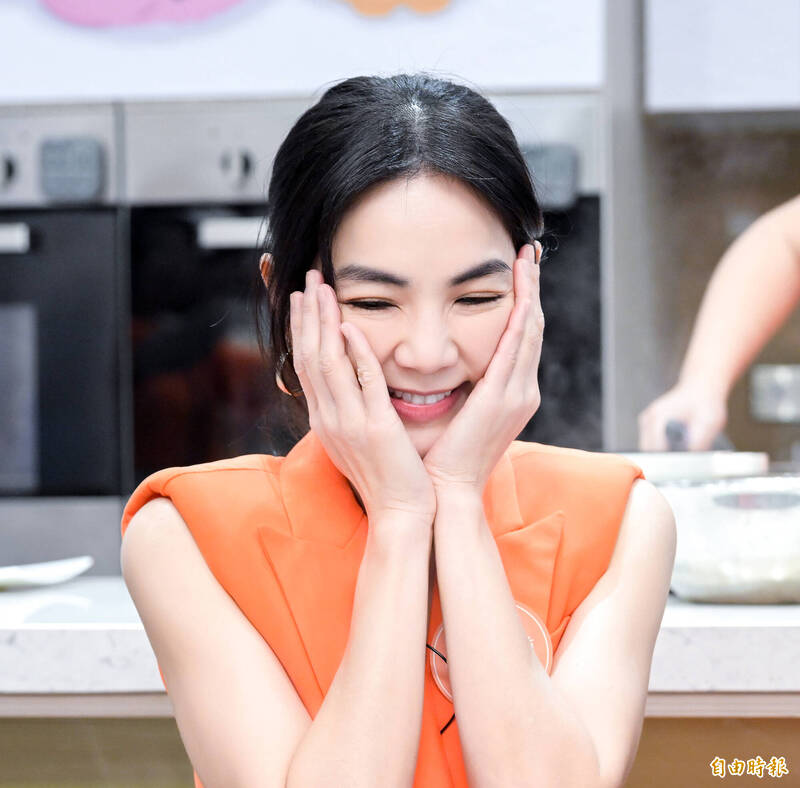 Ella今（2日）出席弘道老人福利基金會公益活動。（記者王文麟攝）