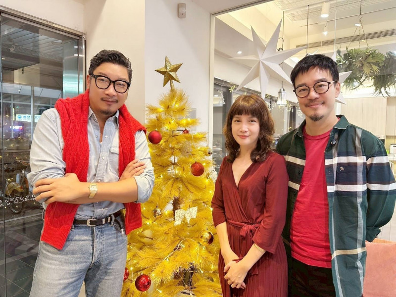 桂冠窩廚房x超男 聯手打造男人的餐桌哲學，左起Shelton、Sabrina、劉軒。（桂冠窩廚房提供）