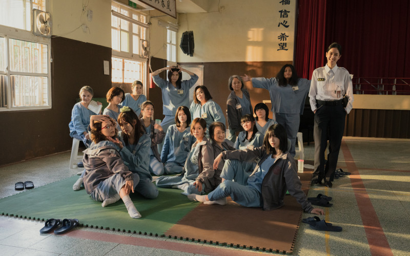 《陽光女子合唱團》中每人進來監獄的理由大不相同。（壹壹喜喜提供）