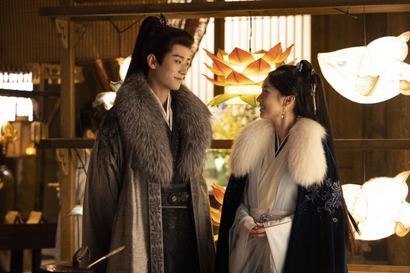 周也（右）在《錦月如歌》戀上丞磊，擦出絕美CP感。（愛爾達電視提供）