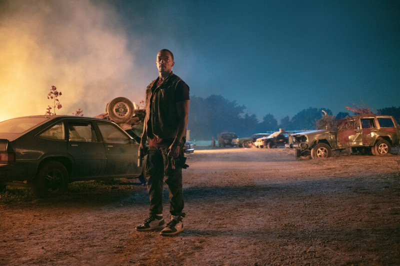 安東尼麥基主演的末日飆車美劇《烈火戰車》推出第二季。（CATCHPLAY+ 提供）