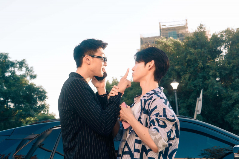 《黑白原來是真的》孫恪傑（左）、夏和熙的角色最終重修舊好。（結果娛樂提供）