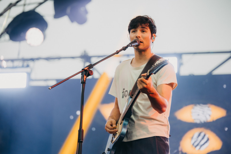 鳳小岳創作能量不僅限於表演，音樂方面也展現絕佳才華。（樂團祭提供）