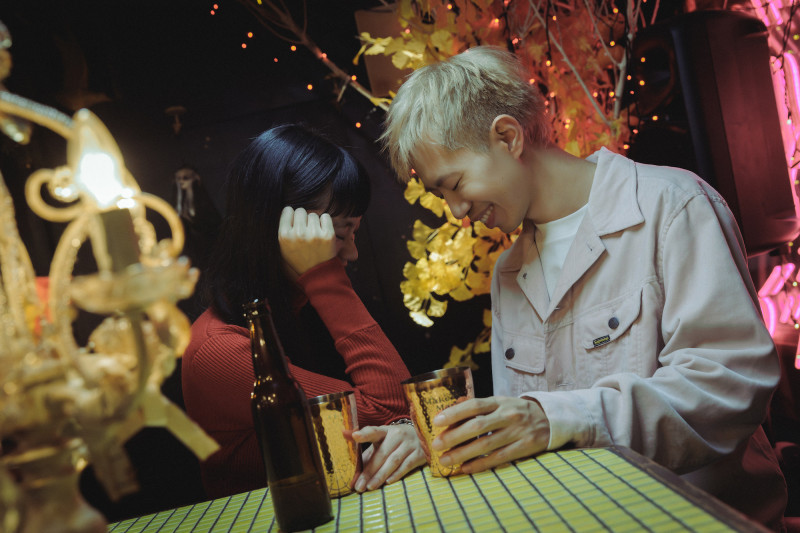 鄭興首次挑戰劇情MV被讚有天份。（好的秋工作室提供）