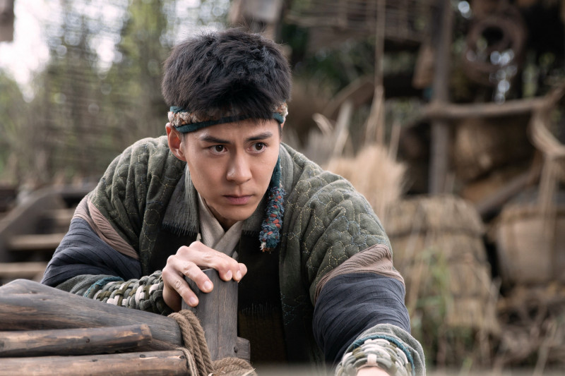 港星朱鑑然在電影版《尋秦記》飾演青年項寶兒。（華映提供）