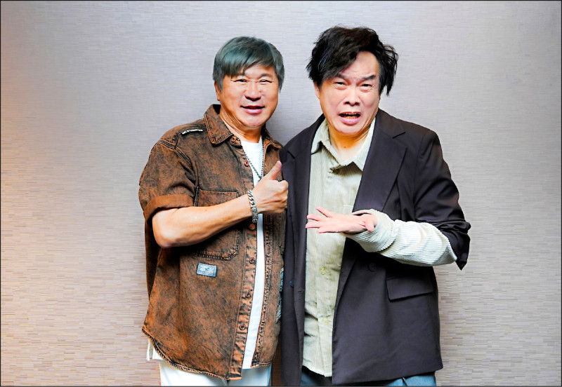 胡瓜（左）與康康節目面臨對打，雙方鬥嘴不影響好交情。（萬星傳播提供）