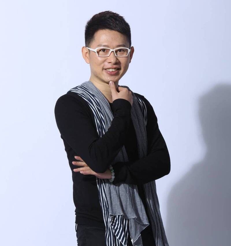 艾菲爾老師提醒，了解潛意識「卡關」之處，對於整理自我身心狀態、備戰2026助益頗大。（艾菲爾老師提供）