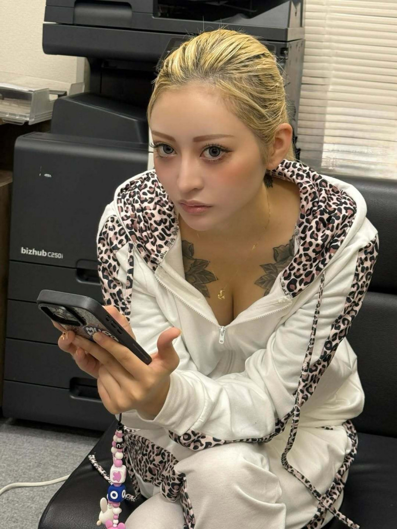 乙葉外表強悍，內心細膩。（翻攝自IG）