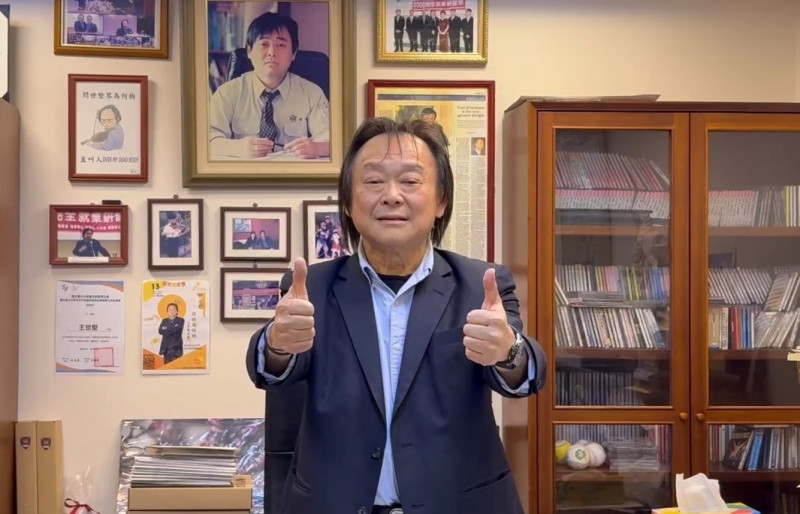 王世堅神助攻加持　白冰冰領軍《超級冰冰Show》穩坐冠軍。（民視提供）