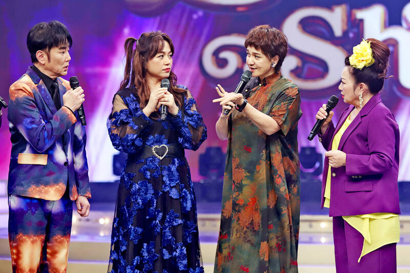 週末綜藝開麥大戰 胡瓜下海扮貓王 白冰冰打幼齒牌 康康歌中劇嗨唱