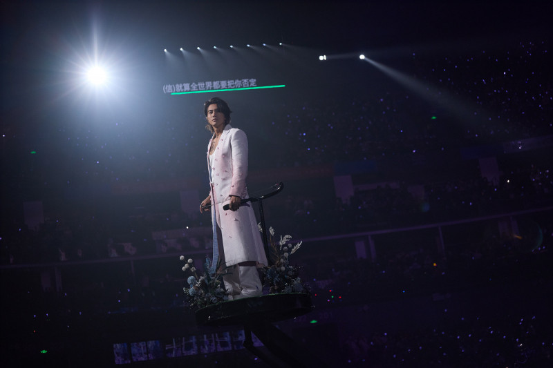 言承旭帥氣依舊。（相信音樂提供）