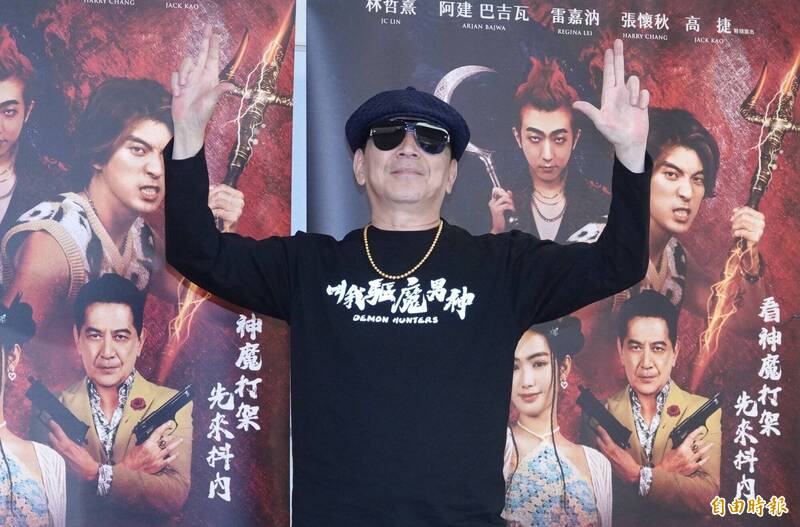 高捷火力全開，替《角頭－鬥陣欸》創作團隊發聲。（記者潘少棠攝）