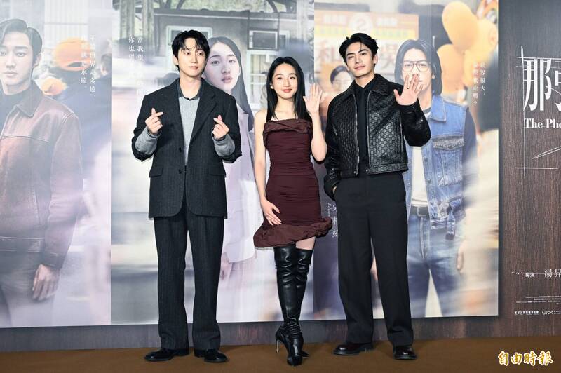 台韓男神正面交鋒！《那張照片》票房破億請吃客家菜包