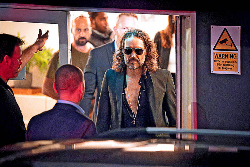 凱蒂佩芮前夫羅素布蘭德涉性侵 受害者增至6人