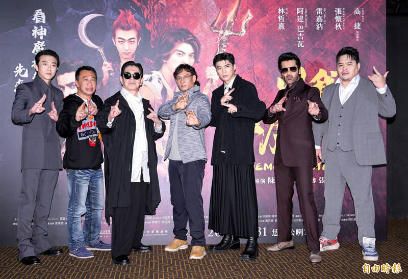 《叫我驅魔男神》變祈福派對  印度男神來台遇強震「走樓梯逃生」