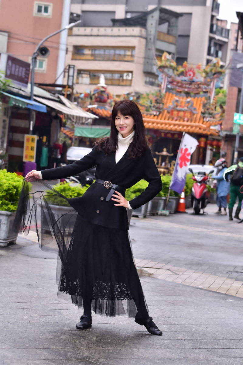 陳明真在宗教奇幻電影《農曆三月二十三》首度挑戰「神級」角色。（北投映像電影提供）