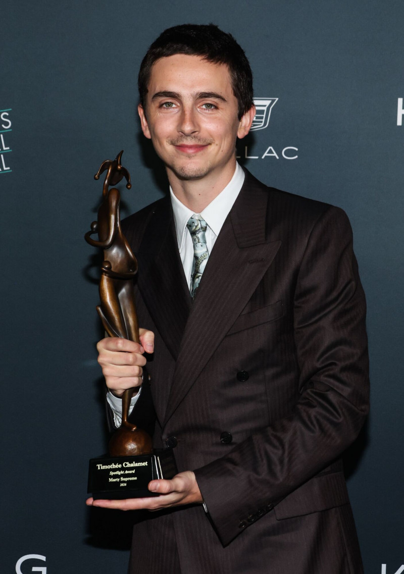 「甜茶」提摩西夏勒梅憑藉著《橫衝直闖》獲得評論家選擇獎影帝。（達志影像）