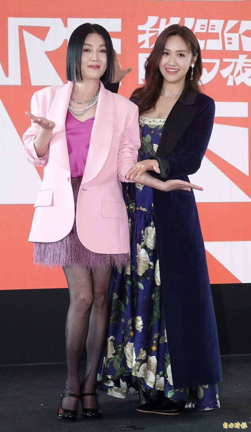 苗可麗、吳姍儒出席記者會。（記者潘少棠攝）