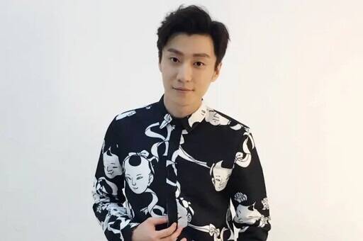 2016年9月16日過世的男星喬任梁死因也一直被外界質疑。（翻攝自微博）