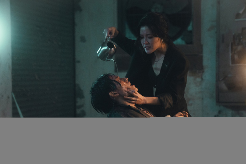 士捷與聿安飆戲。（何樂音樂提供）