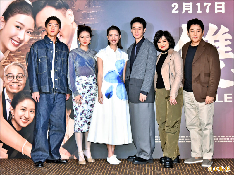 蔡凡熙（左起）、9m88、余香凝、劉冠廷、楊貴媚、庹宗華昨一同為《雙囍》上映暖身。（記者陳奕全攝）