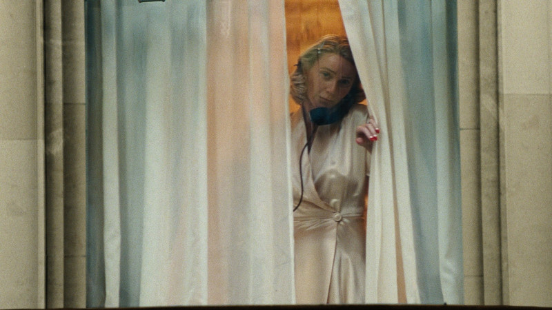 葛妮絲派特洛在《橫衝直闖》飾演過氣女星，被譽為她近年最佳演出。（龍祥提供）