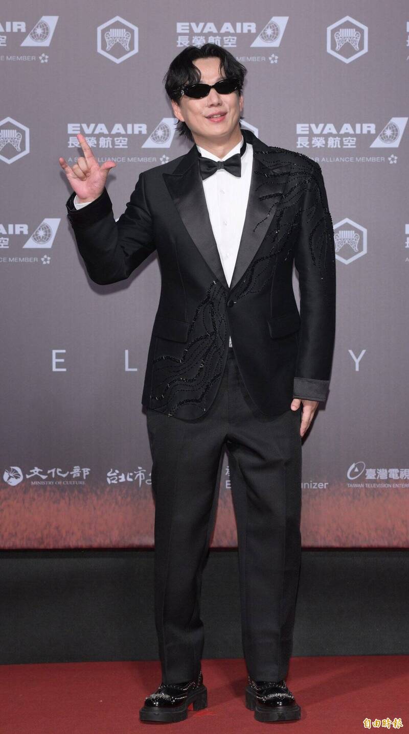 震撼彈！蕭煌奇首度認愛就結婚 是否當爸回應了