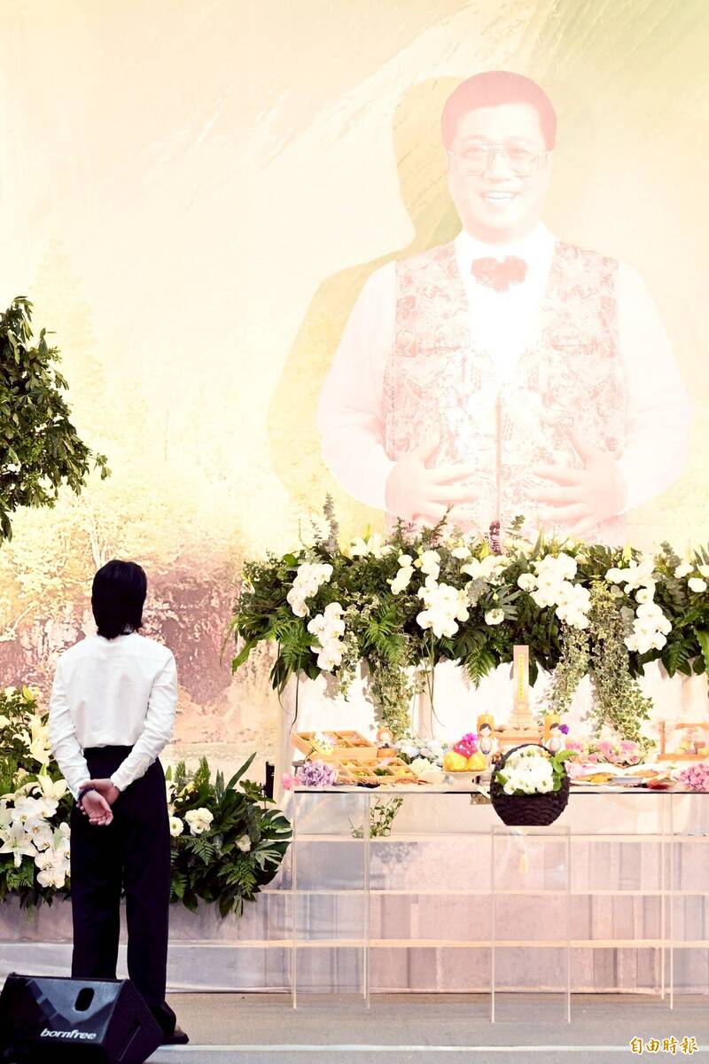 資深藝人林光寧追思紀念會，今天上午11點半在懷愛館舉行。（記者胡舜翔攝）