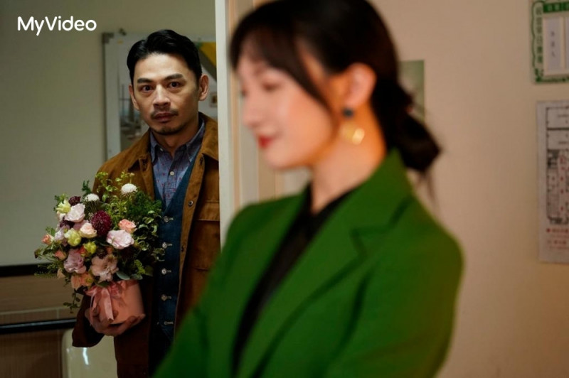 阿Ken）在《何百芮的地獄戀曲》對前妻念念不忘。（台灣大哥大MyVideo提供）