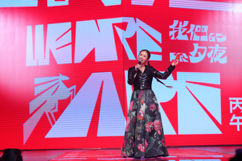 吳姍儒第四度主持《2026 WE ARE 我們的除夕夜》。（文總提供）