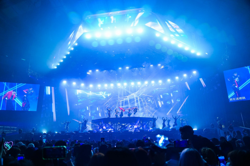 Energy重返小巨蛋，開心喊「我們回來了」。（相信音樂提供）