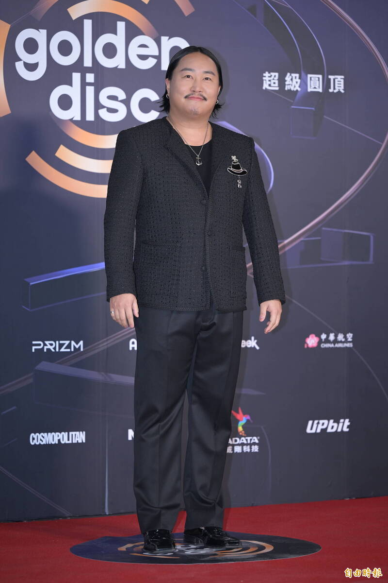 金唱片－ZOZAZZ。（記者王文麟攝）